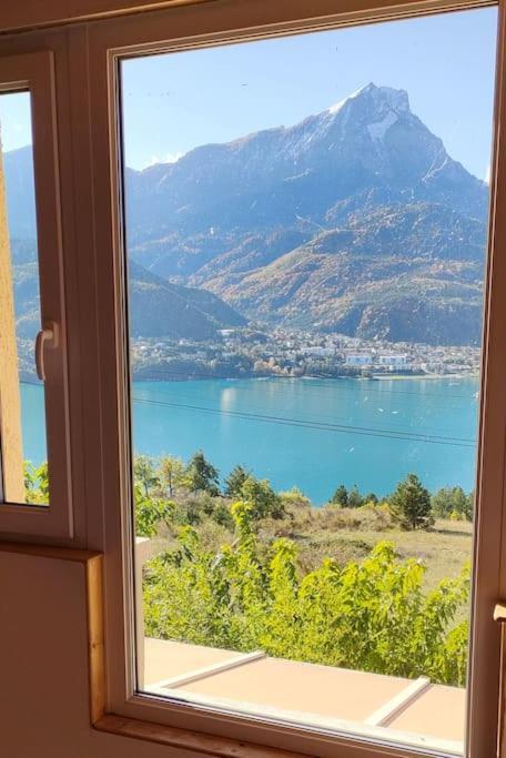 Le Cosy Du Plongeoir - T2 Neuf Avec Vue Sur Le Lac De Serre Poncon Et Grande Terrasse Avec Jardin 사뱅 외부 사진