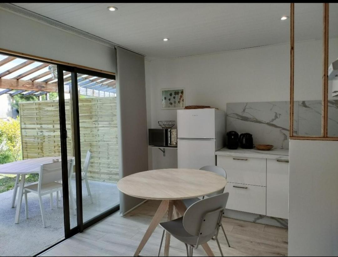 Le Cosy Du Plongeoir - T2 Neuf Avec Vue Sur Le Lac De Serre Poncon Et Grande Terrasse Avec Jardin 사뱅 외부 사진