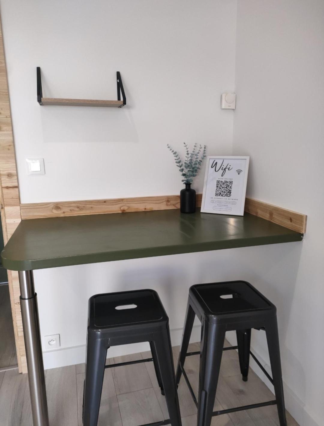 Le Cosy Du Plongeoir - T2 Neuf Avec Vue Sur Le Lac De Serre Poncon Et Grande Terrasse Avec Jardin 사뱅 외부 사진